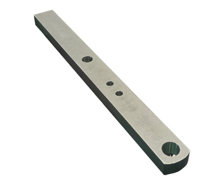 Drawbar plate of agricultural machinery